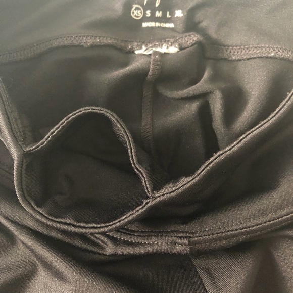 Kensie Workout tight - Picture 3 of 3